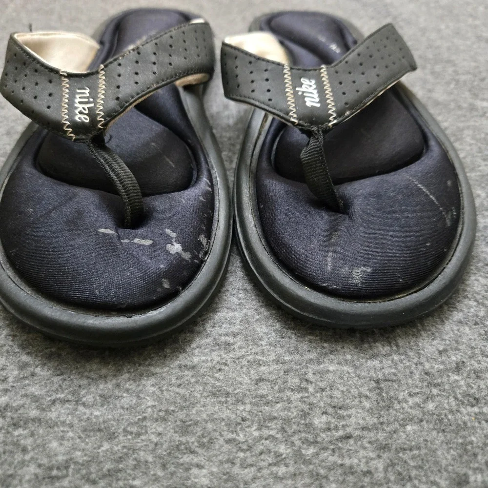 Nike Comfort Footbed Flip Flops Women 8 Black Sporty Casual Outdoors Sandals